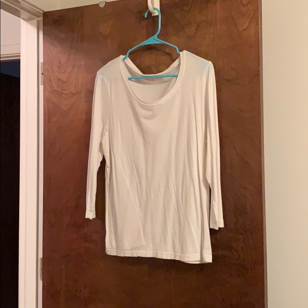 Coastal Grandmother Vineyard Vines Basic White Tee